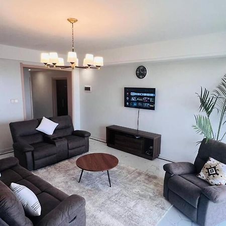 Lovely 3 Bedroom With A View Of The Park Machakos Exterior foto